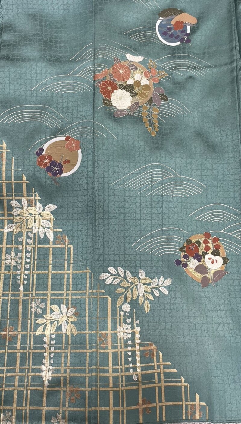 【訪問着】　濃いみどり