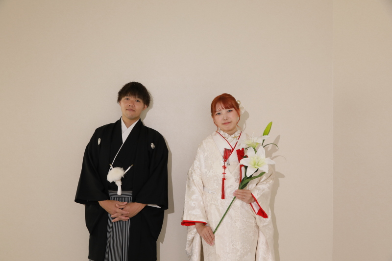 格式高く伝統的な白無垢