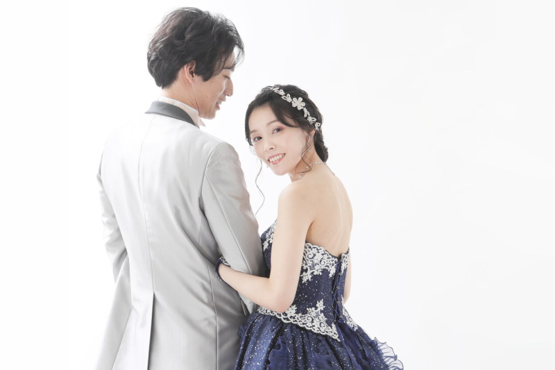 【10・11・12月撮影限定VIPプラン】和洋2着撮影+全カットデータ&お好きなアルバム◎平日さらにもう1着プレゼント◎