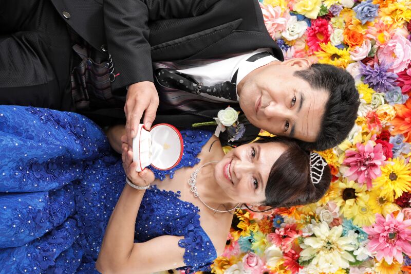 【金・銀婚式ファミリーフォト】ドレス&タキシード・ご婦人ヘアメイク・土日料金なし!
