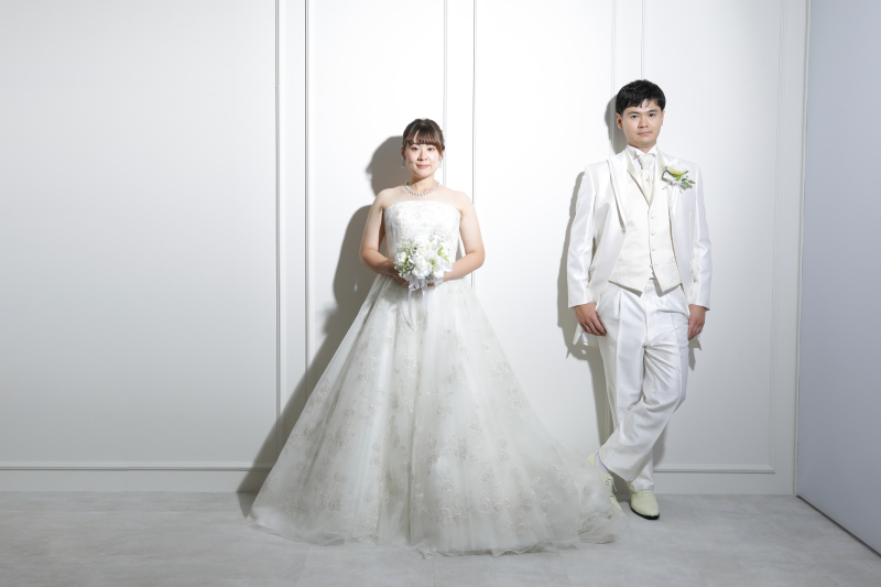 ◎新春70％OFFキャンペーン◎1月撮影洋装プラン（衣装/新婦ヘアメイク/撮影/全40カットデータ付き）さらに！くじ引き特典あり