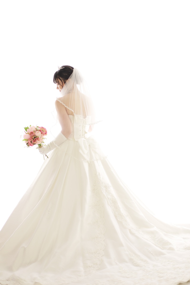 まずはご新婦様のソロショット