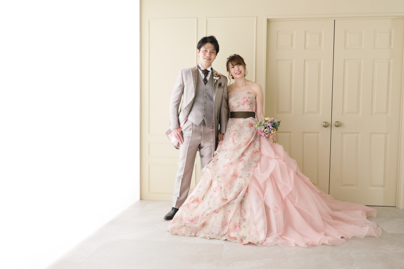 カラードレスもお選び頂けます