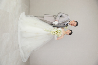 【洋装１着プラン】お手頃価格♪衣裳各１点、 新婦ヘアメイク、写真（６切りorデータ）１ポーズ 付き