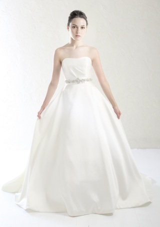 ブランドドレス