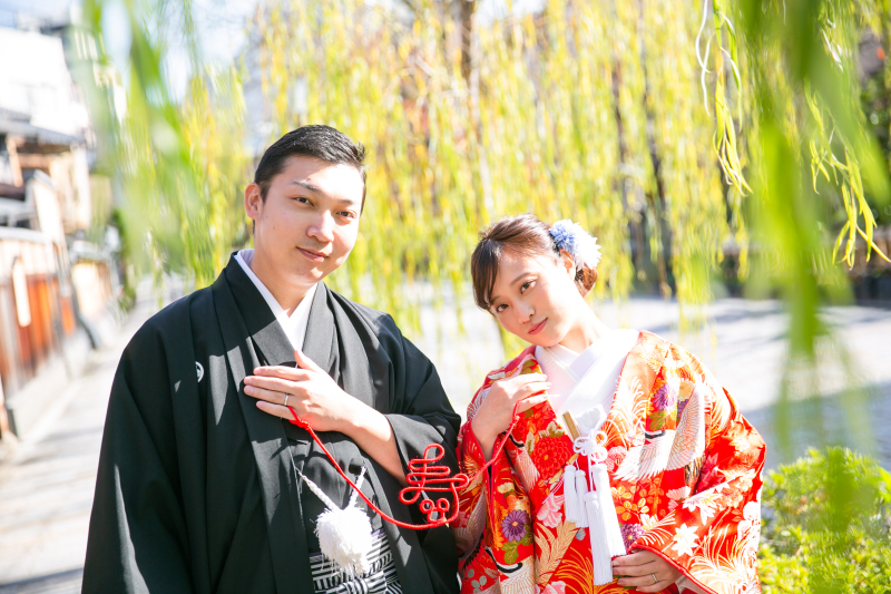 赤い糸で「寿」