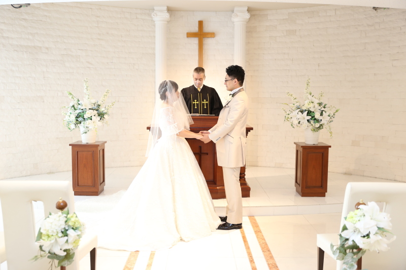 リハーサルでの手繋ぎ