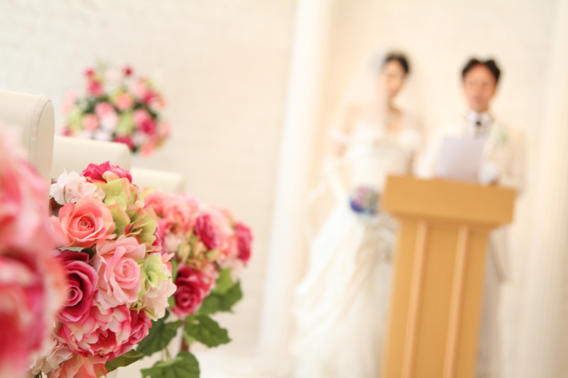 【シンプル スタイル ウェディング】