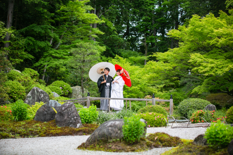 【残りわずか!年内に撮影の方限定】新郎新婦2着ずつ ロケ+スタジオ(和、洋 組み合わせ自由)トレンド衣装選び放題で追加料金なし