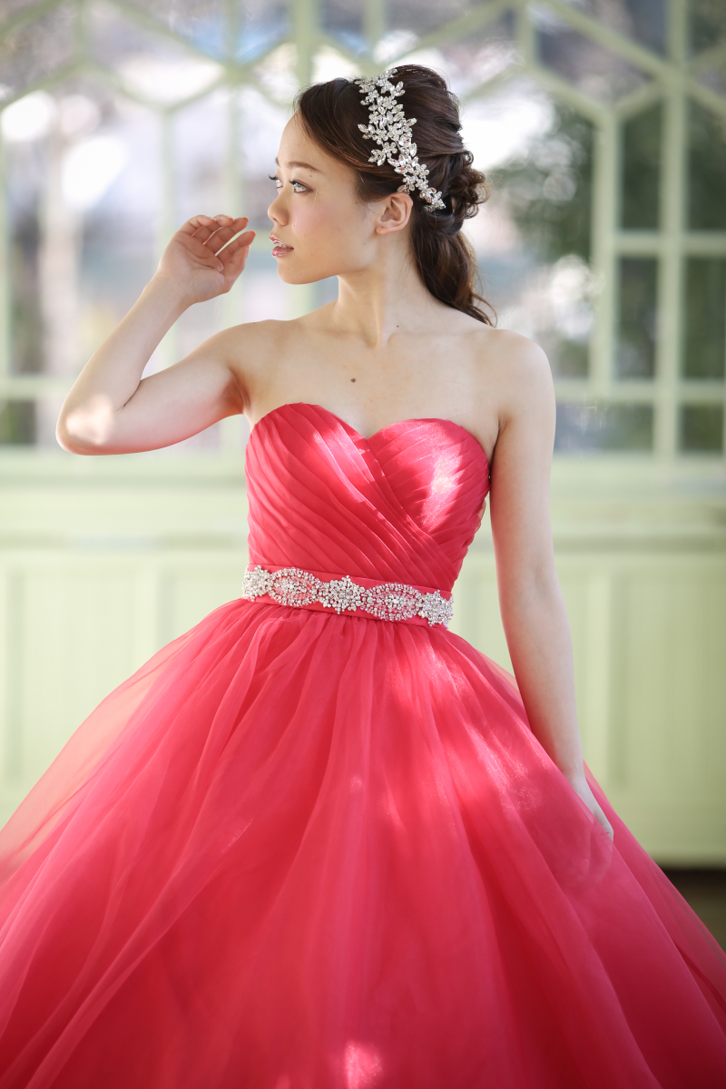 小さな結婚式　横浜店_ウエディングドレスが豊富