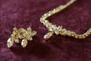 ネックレスイヤリング：HY11GR