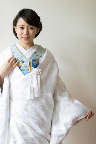 新婦 色掛下：菊小紋 ｸﾘｰﾑ青 