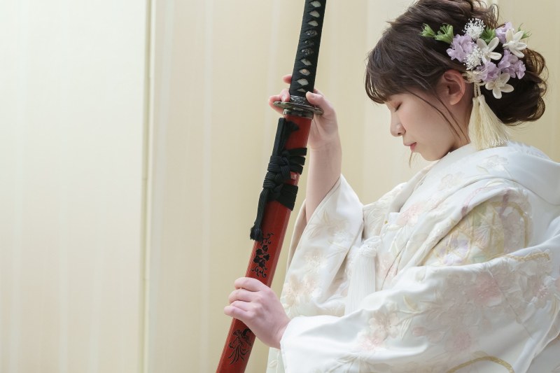 【 和装*ソロフォト 】もっと楽しくわがままに、お姫様気分のフォト!チャペルやスタジオで撮影可能◎来年5月末迄の撮影で基本料割引