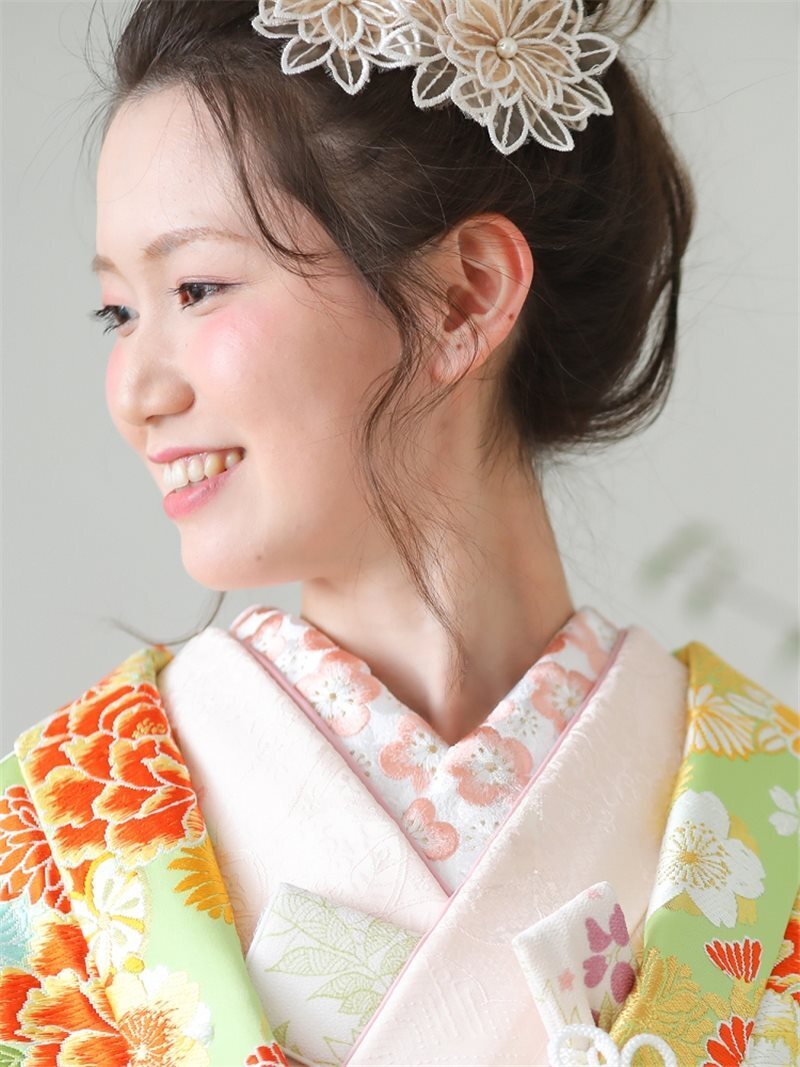 刺繍襟 梅(白地 白ﾋﾟﾝｸ)