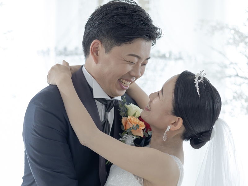 幸せいっぱい笑顔も