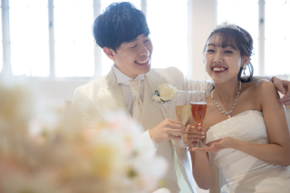 誓いも、祝福も、ぜんぶ写真に♡フォトウェディング＆会食会