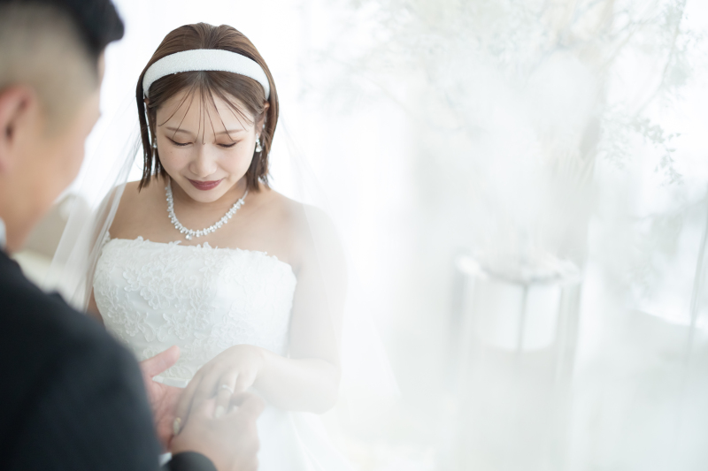 お二人の愛のしるし　指輪の交換