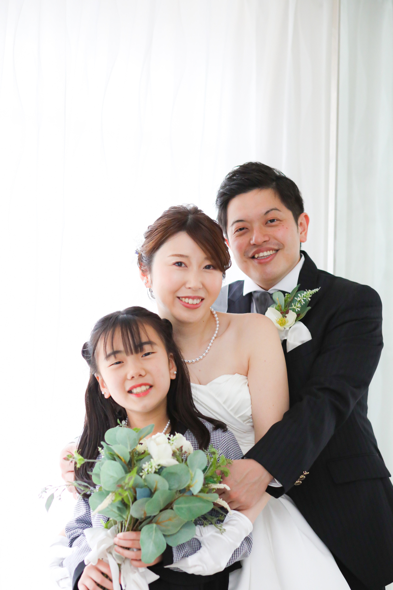 小さな結婚式 神戸モザイク店_子供用の衣装がある