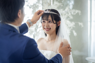 小さな結婚式 神戸モザイク店_チャペル×洋装