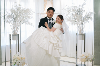 小さな結婚式 神戸モザイク店_チャペル×洋装