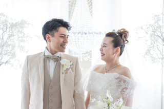 小さな結婚式 神戸モザイク店_チャペル×洋装