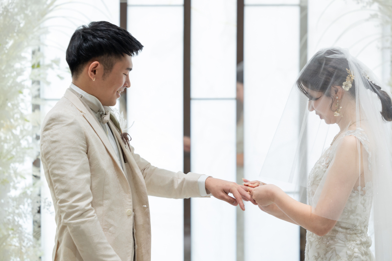 永遠の愛の象徴♡指輪の交換