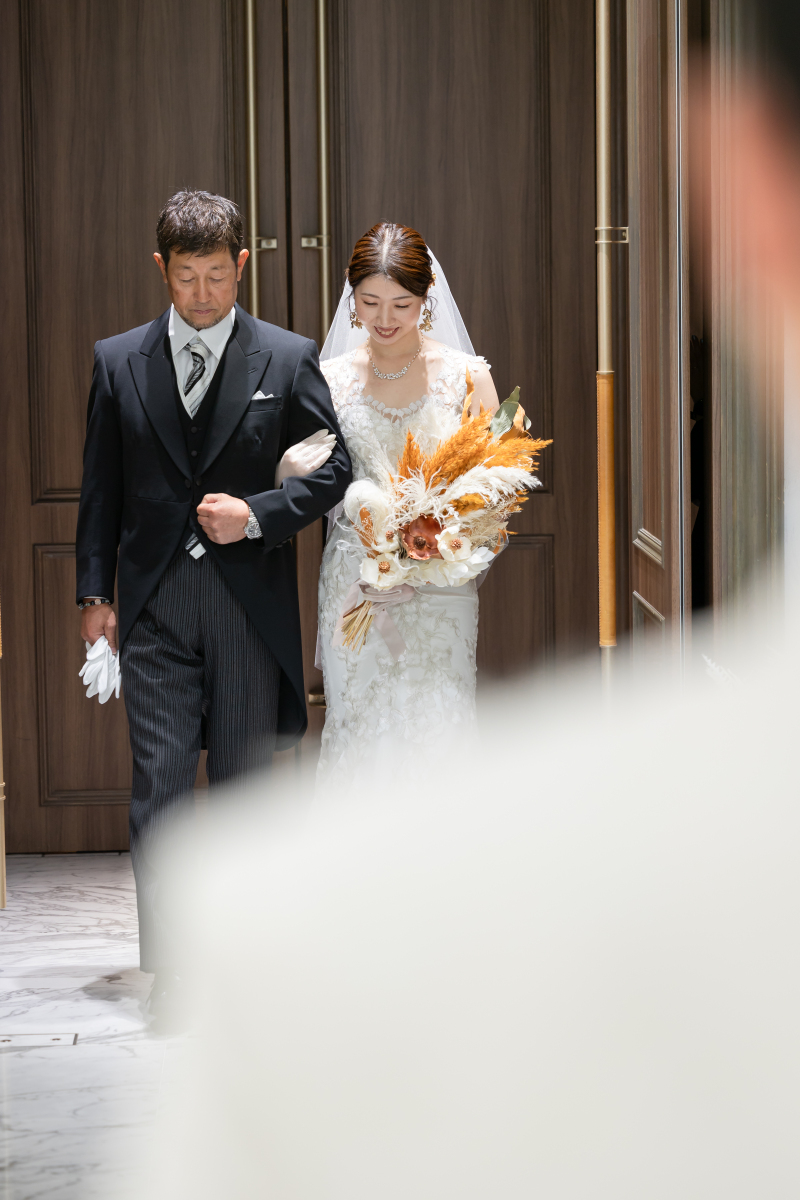 お父様と歩む感動のバージンロード