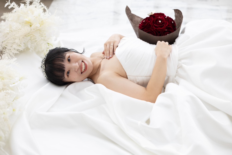 ドレスに包まれて