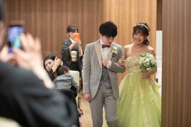 フォトウエディング後に会食(パーティー)