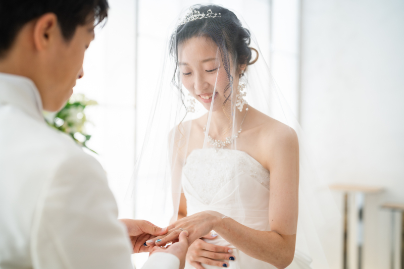 小さな結婚式 大阪ハービスENT店_チャペルで撮影できる