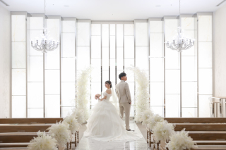 小さな結婚式 大阪ハービスENT店_チャペル洋装
