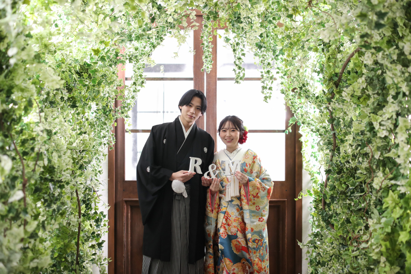 【通常プラン】〈フォトウェディング+ミニ会食セットプラン〉6名様~可能!全カットデータ付き!ファミリーフォトウェディング