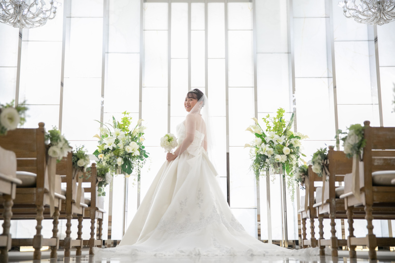 【 ドレス*ソロフォト 】〔チャペル〕もっと楽しくわがままに、お姫様気分のフォトウェディング!来年5月末迄の撮影で基本料割引