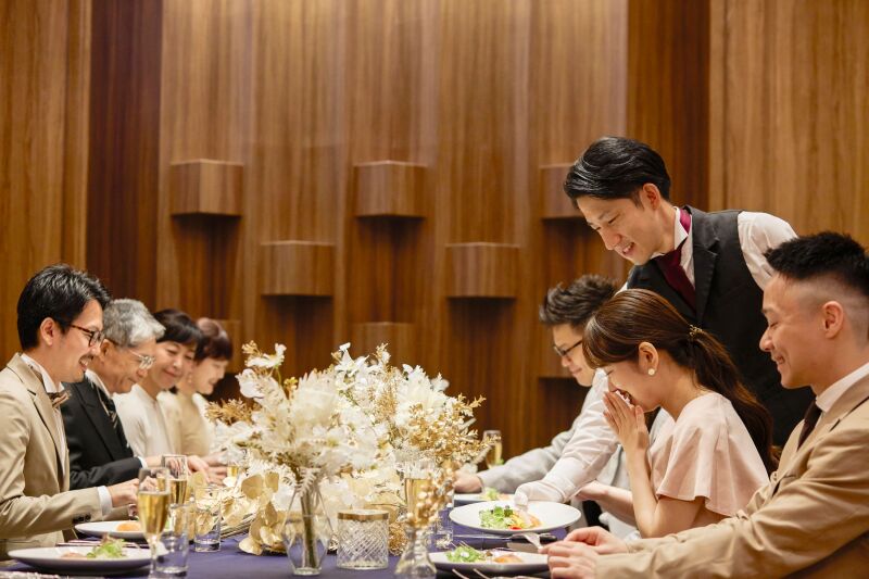 【会食付き】〈洋装1着フォトウェディング+ハーフコースプラン〉6名様~カジュアルにお得に撮影が叶うチャンス!全カットデータ付き★