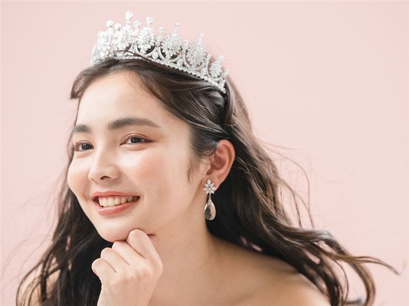Olivia Tiara 