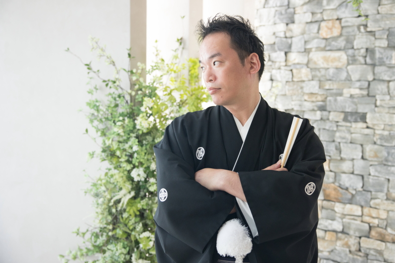 和装ならではの新郎様のお姿