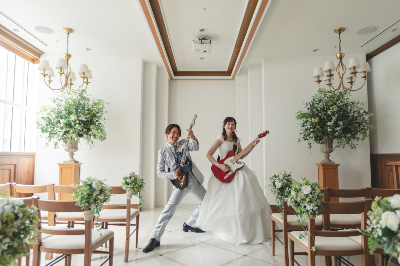 お二人の共通の趣味 ギターが登場!!