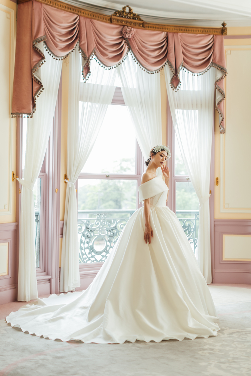 軽やかで高級感のあるワンランク上のドレス