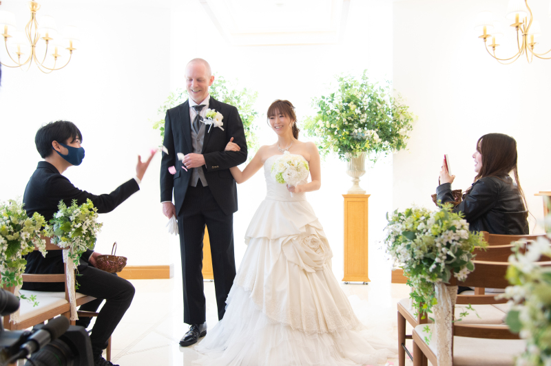 小さな結婚式 表参道店_家族・友人を撮影に呼べる