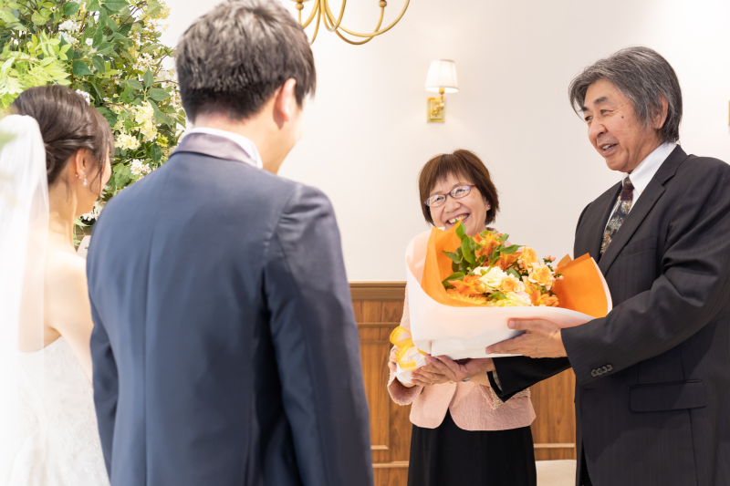 挙式演出（花束贈呈、ケーキカットなど）も可能