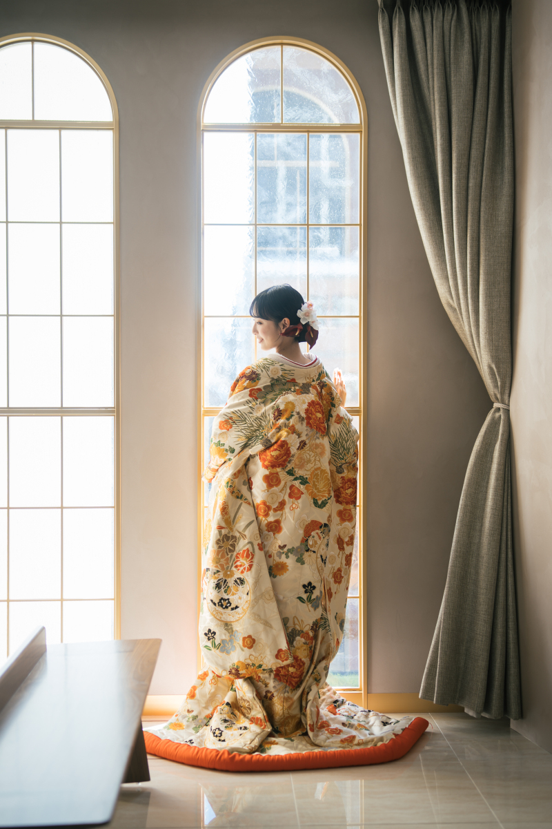 小さな結婚式 表参道店_ウエディングドレスが豊富