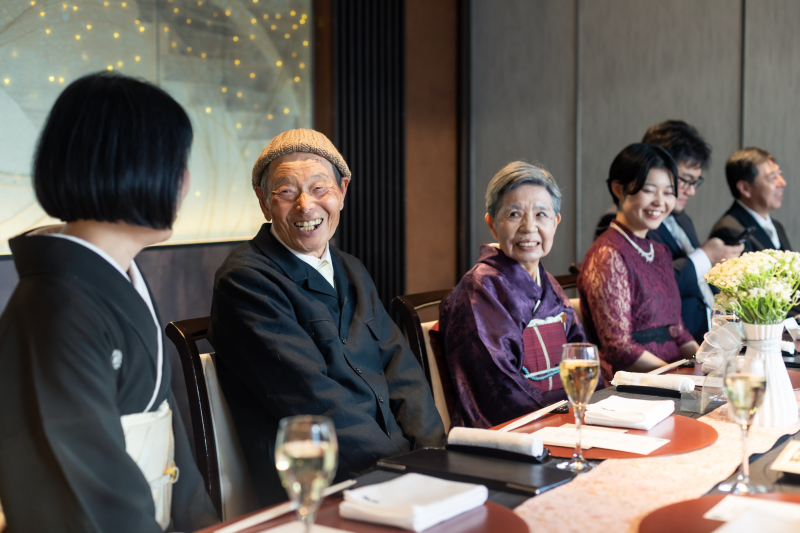 小さな結婚式 表参道店_会食ができる