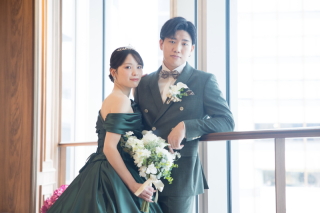 小さな結婚式 表参道店_表参道チャペル（カラードレス）