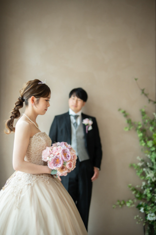 小さな結婚式 表参道店_表参道チャペル（カラードレス）
