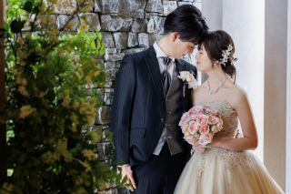 小さな結婚式 表参道店_表参道チャペル（カラードレス）