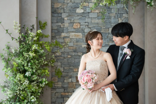 小さな結婚式 表参道店_表参道チャペル（カラードレス）