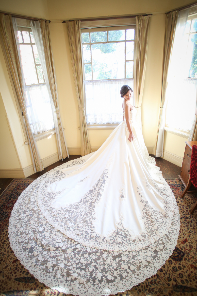 小さな結婚式 表参道店_マタニティ用ドレスがある