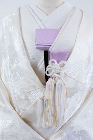 懐剣　薄紫白房