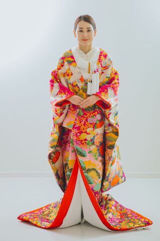 綴織　群鶴飛翔文