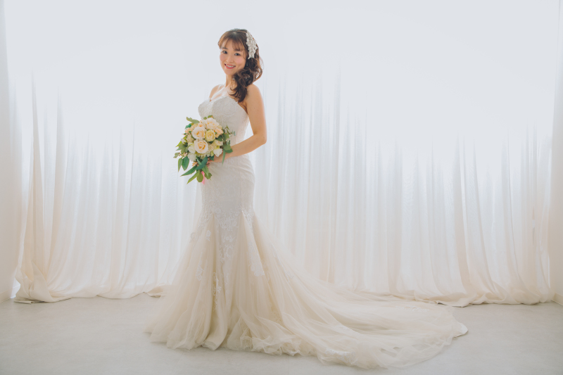 ドレスの美しいシルエット